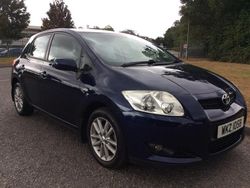 Blue Used 2008 Toyota Auris Hatchback | £3,995 (A bit pricey)