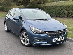 Blue Used 2016 Vauxhall Astra SRi Hatchback | £5,490 (Fair price)