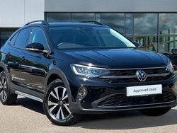 Deep black pearl Used 2025 VW Taigo Life SUV | £20,367 (Fair price)