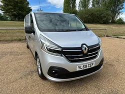 Silver Used 2019 Renault Trafic Van | £14,975 (Fair price)