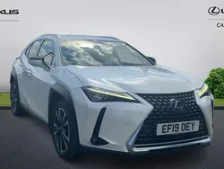 White Used 2019 Lexus UX SUV | £17,000 (Expensive)
