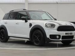 Light white Used 2018 Mini Cooper Countryman SUV | £10,475 (Good price)