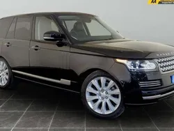 Black Used 2017 Land Rover Range Rover Vogue SE SUV | £24,895 (Good price)