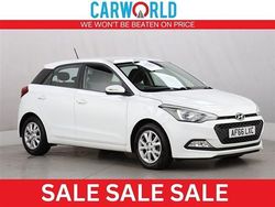 White Used 2016 Hyundai i20 SE Hatchback | £6,400 (Fair price)