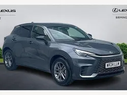 Used 2026 Lexus LBX SUV | £29,844 (Good price)