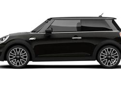 Black Used 2018 Mini Cooper Hatch Hatchback | £12,293 (Fair price)