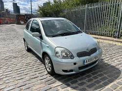 Blue Used 2005 Toyota Yaris Hatchback | £1,695 (Super price)