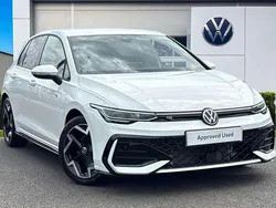 White New 2025 VW Golf VIII R-line Hatchback | £29,390 (Fair price)