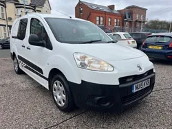 White Used 2015 Peugeot Partner S MPV | £3,495 (A bit pricey)
