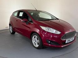 Red Used 2013 Ford Fiesta Zetec Hatchback | £3,280 (Fair price)