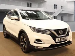 White Used 2019 Nissan Qashqai Tekna SUV | £13,840 (Fair price)