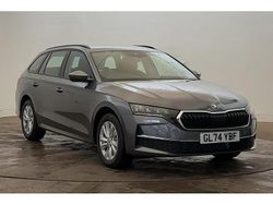 Graphite grey metallic New 2025 Skoda Octavia SE Technology Estate | £22,346 (Fair price)