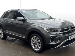 Used 2025 VW T-Roc Style SUV | £22,226 (Good price)