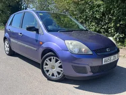 Mauve/purple Used 2006 Ford Fiesta Style Hatchback | £1,500 (Fair price)