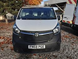 White Used 2018 Vauxhall Vivaro Van | £7,950 (Good price)
