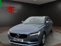 Blue Used 2018 Volvo V90 Momentum Estate | £13,500 (Good price)