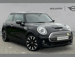 Black Used 2020 Mini Cooper S Level 3 Hatchback | £13,385 (A bit pricey)