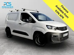 White Used 2022 Peugeot Partner Premium MPV | £7,200 (Good price)