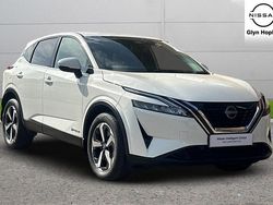 White Used 2023 Nissan Qashqai N-Connecta SUV | £22,661 (Good price)