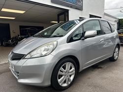 Silver Used 2015 Honda Jazz ES Hatchback | £5,495 (Good price)