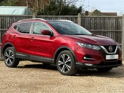 Red Used 2018 Nissan Qashqai N-Connecta SUV | £10,840 (Fair price)