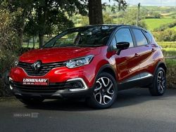 Red/black Used 2019 Renault Captur Iconic SUV | £11,495 (Fair price)