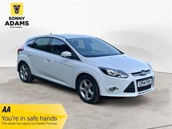 White Used 2014 Ford Focus Zetec Hatchback | £3,990 (Good price)