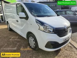 White Used 2015 Renault Trafic Business Van | £10,199 (Good price)