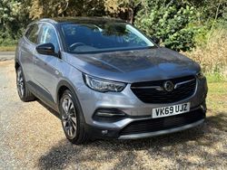 Grey Used 2019 Vauxhall Grandland X Sport SUV | £9,995 (Fair price)