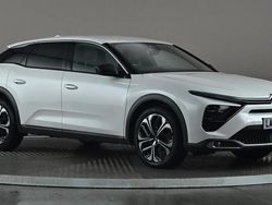 White Used 2023 Citroën C5 X PureTech Estate | £14,798 (Fair price)