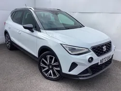 White Used 2023 Seat Arona FR SUV | £13,990 (Fair price)