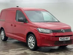 Red Used 2022 VW Caddy Maxi Pro MPV | £24,835 (Fair price)