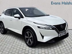 White Used 2022 Nissan Qashqai N-Connecta SUV | £20,300 (Fair price)