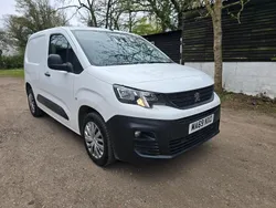 White Used 2019 Peugeot Partner MPV | £4,995 (Expensive)
