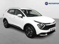 White Used 2023 Kia Sportage 3 SUV | £23,899 (Good price)