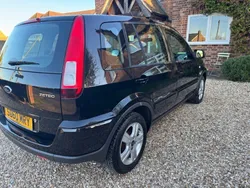 Black Used 2010 Ford Fusion Zetec Hatchback | £4,000 (A bit pricey)