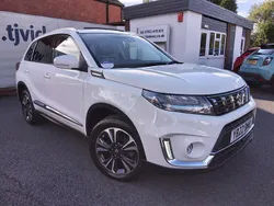 White Used 2022 Suzuki Vitara SZ5 SUV | £17,490 (Fair price)