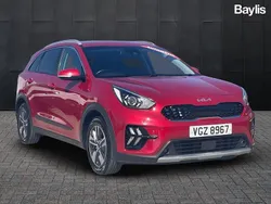 Red Used 2022 Kia Niro 2 SUV | £15,294 (Fair price)