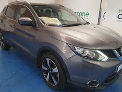 Grey Used 2017 Nissan Qashqai N-Connecta SUV | £9,299 (Super price)