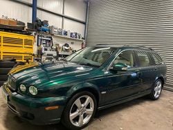 Green Used 2008 Jaguar X-type SE Estate | £4,994 (Expensive)