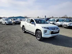 White Used 2020 Mitsubishi L200 Pickup | £13,950 (Good price)
