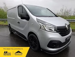Silver Used 2016 Renault Trafic Business Van | £8,999 (A bit pricey)