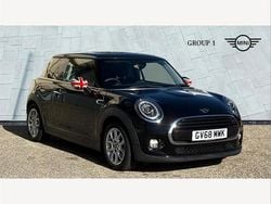 Black Used 2018 Mini Cooper Classic Hatchback | £10,990 (Good price)