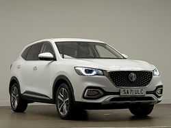 White Used 2021 MG HS Excite SUV | £13,998 (A bit pricey)