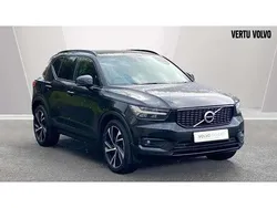 Black Used 2020 Volvo XC40 R-Design Pro SUV | £24,267 (Fair price)