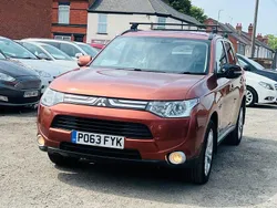 Orange Used 2013 Mitsubishi Outlander SUV | £5,695 (Fair price)