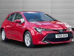 Red Used 2020 Toyota Corolla Hatchback | £13,299 (Fair price)