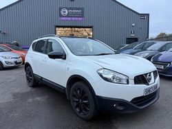 White Used 2013 Nissan Qashqai 360º SUV | £4,000 (Fair price)