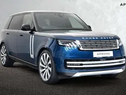 Used 2025 Land Rover Range Rover Autobiography SUV | £119,995 (Fair price)