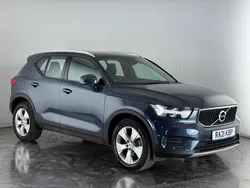 Blue Used 2021 Volvo XC40 Momentum SUV | £19,650 (Good price)